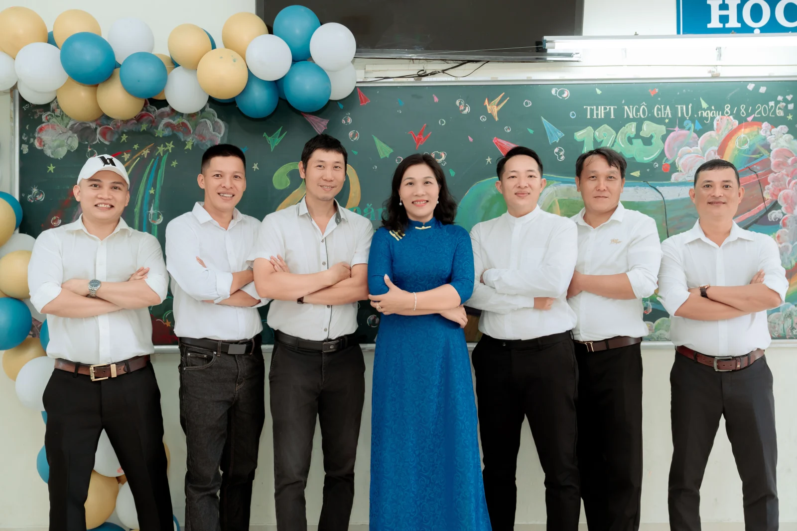 Ảnh lễ kỷ niệm 20 năm lớp 12C3, chụp ngày 08/08/2026