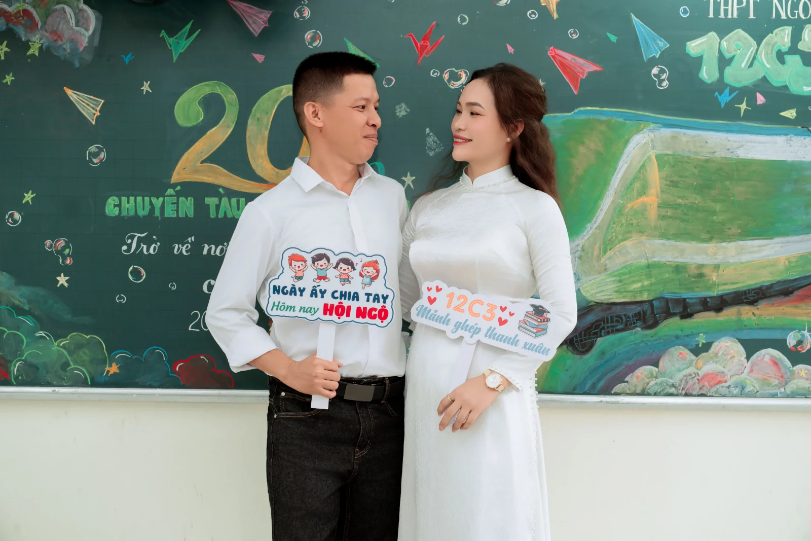Ảnh lễ kỷ niệm 20 năm lớp 12C3, chụp ngày 08/08/2026