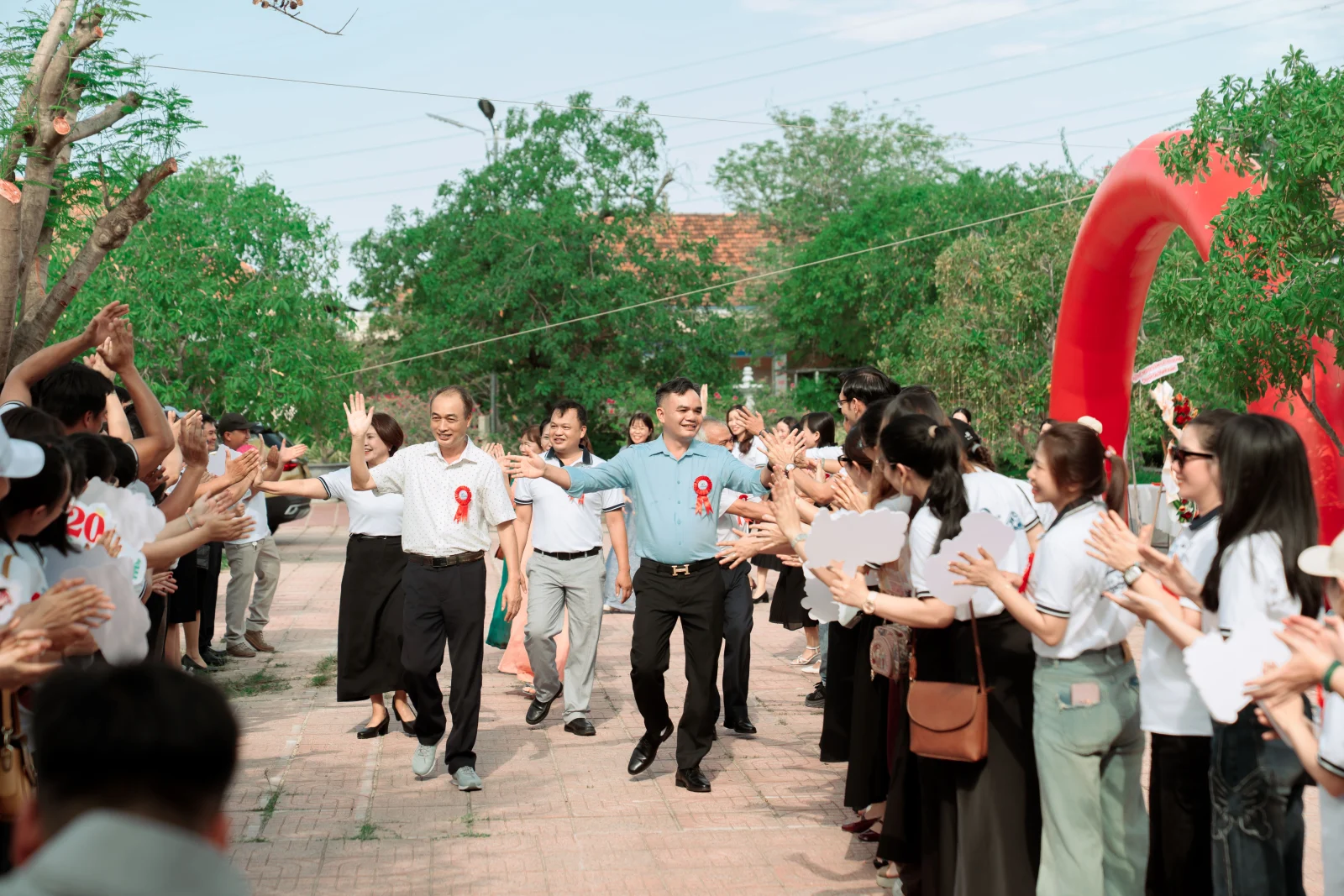 Ảnh lễ kỷ niệm 20 năm lớp 12C3, chụp ngày 08/08/2026