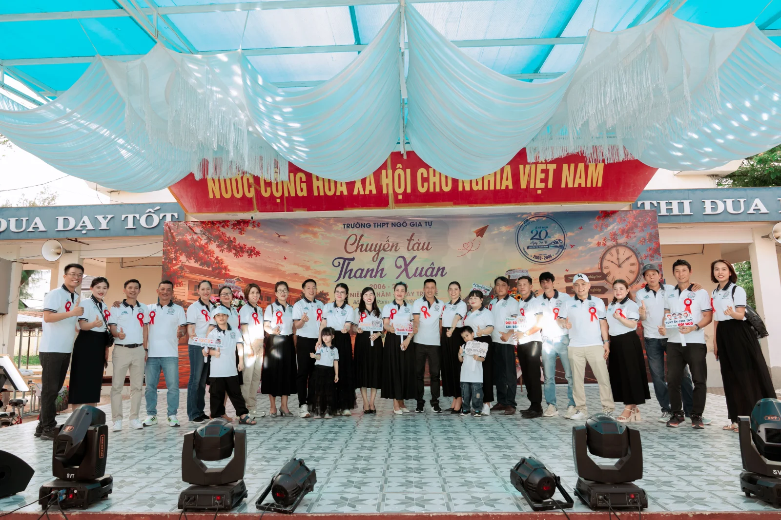 Ảnh lễ kỷ niệm 20 năm lớp 12C3, chụp ngày 08/08/2026