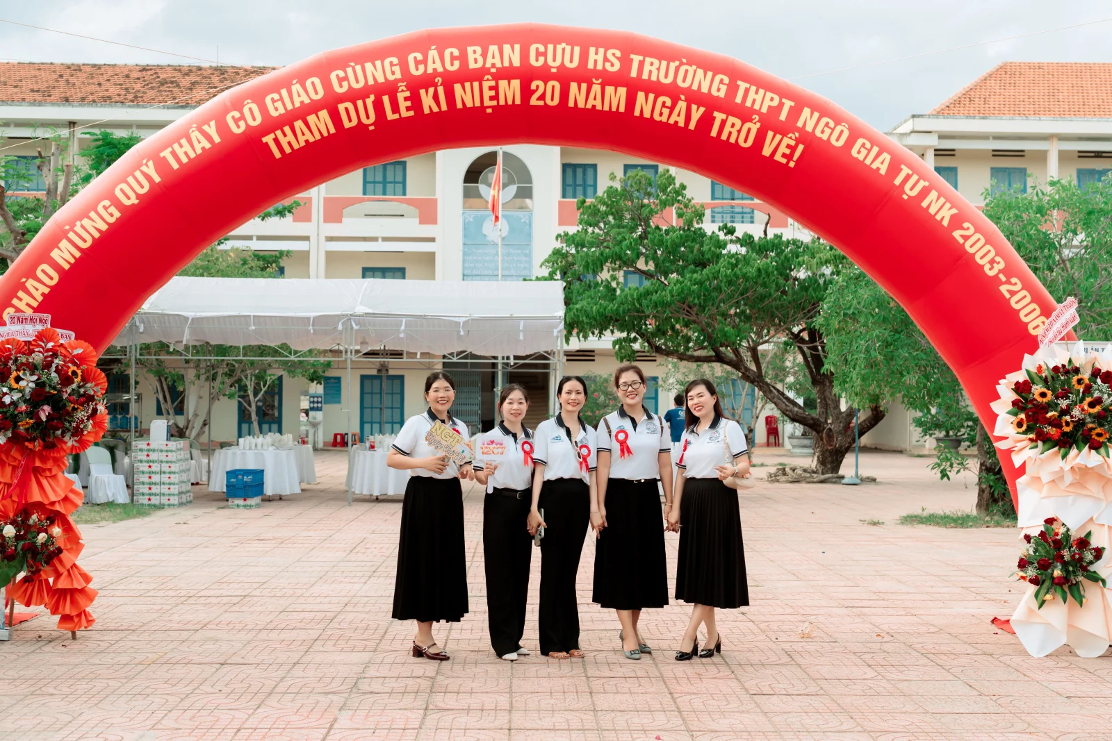 Ảnh lễ kỷ niệm 20 năm lớp 12C3, chụp ngày 08/08/2026