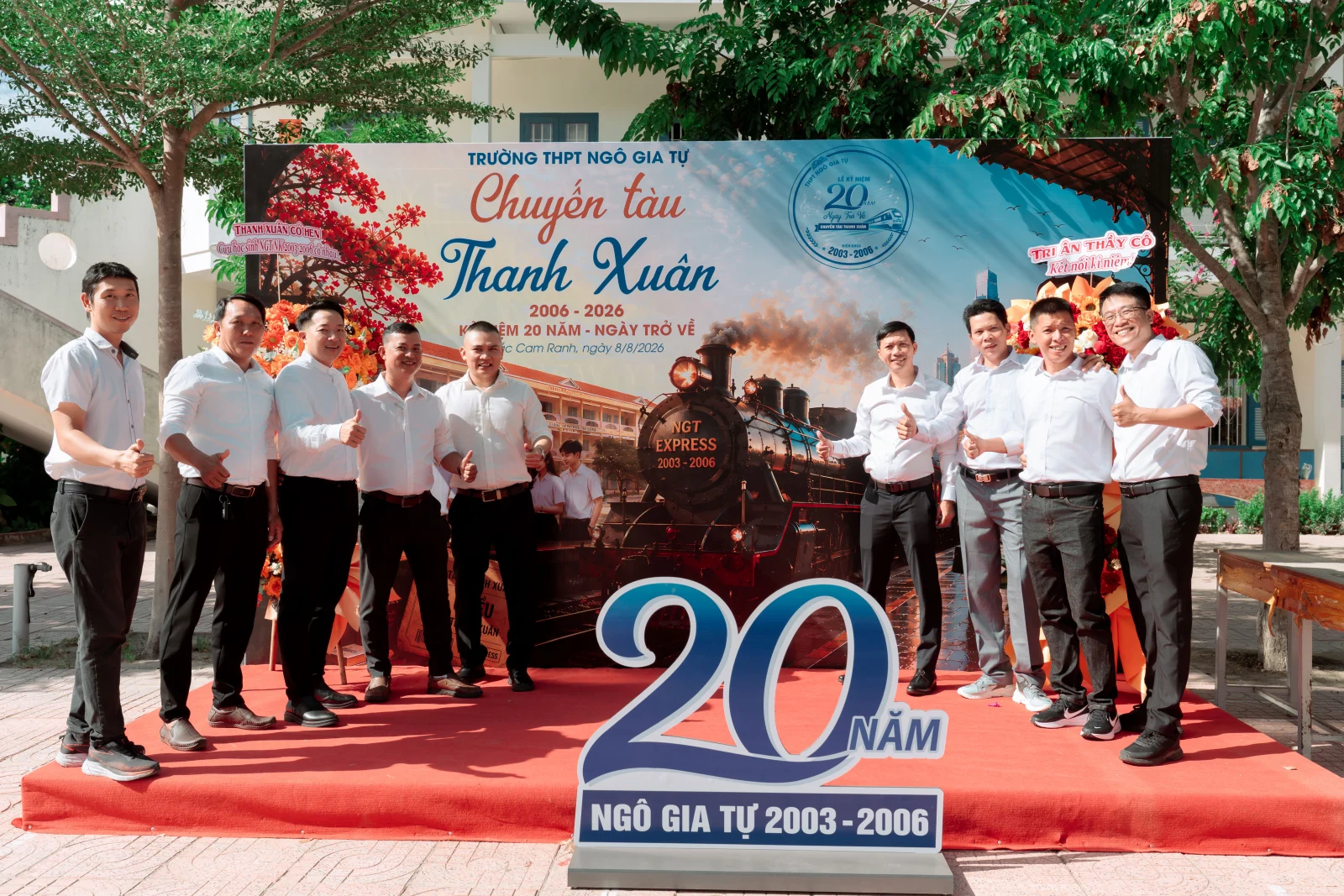 Ảnh lễ kỷ niệm 20 năm lớp 12C3, chụp ngày 08/08/2026