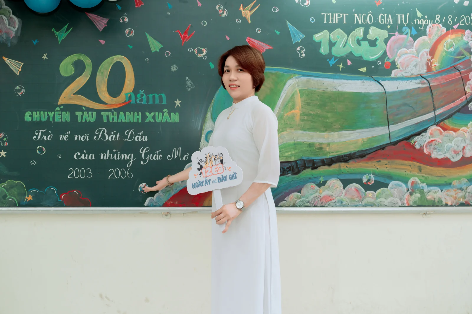 Ảnh lễ kỷ niệm 20 năm lớp 12C3, chụp ngày 08/08/2026