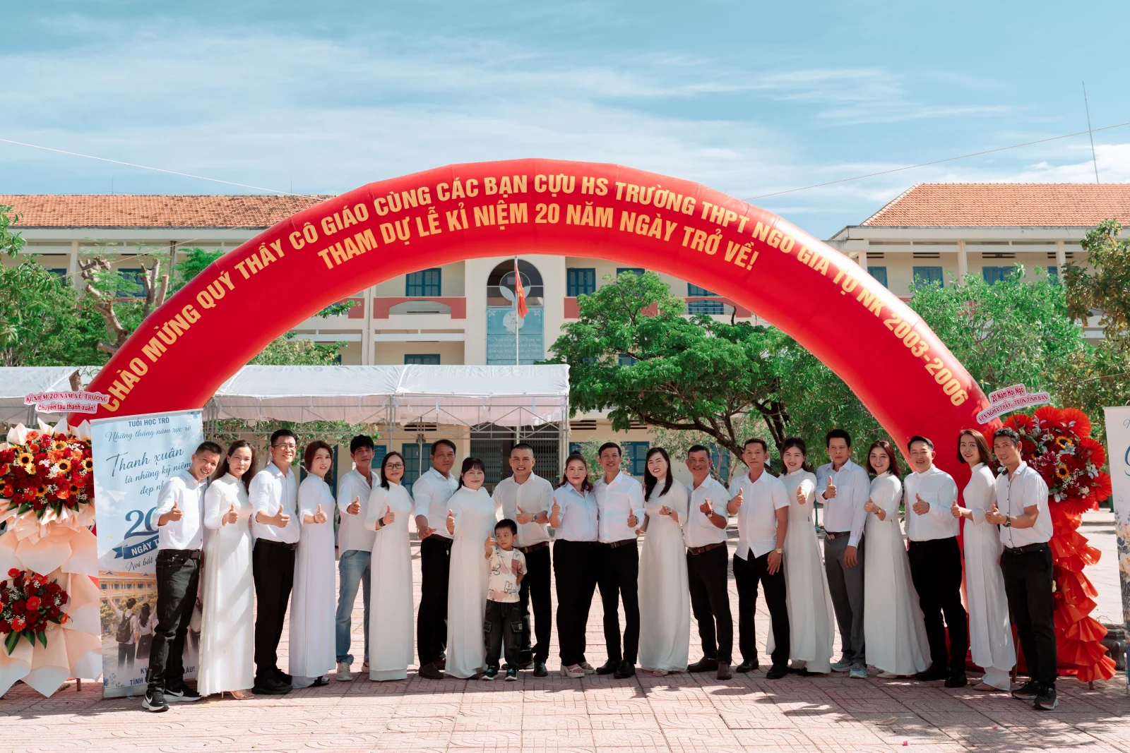 Ảnh lễ kỷ niệm 20 năm lớp 12C3, chụp ngày 08/08/2026