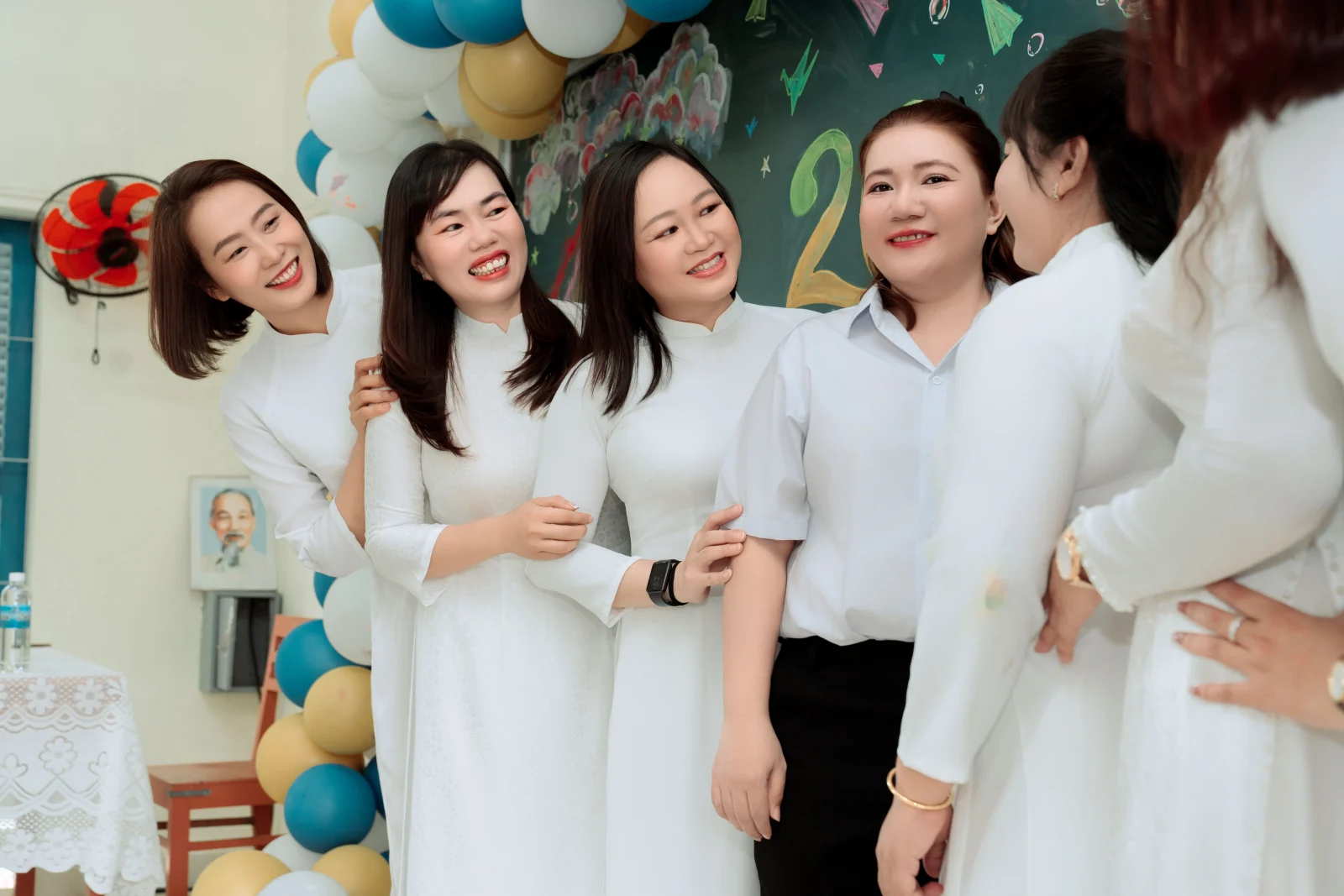 Ảnh lễ kỷ niệm 20 năm lớp 12C3, chụp ngày 08/08/2026
