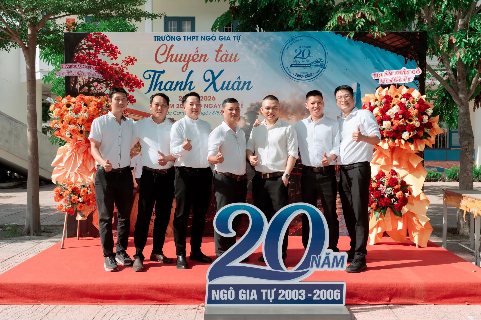 Ảnh lễ kỷ niệm 20 năm lớp 12C3, chụp ngày 08/08/2026