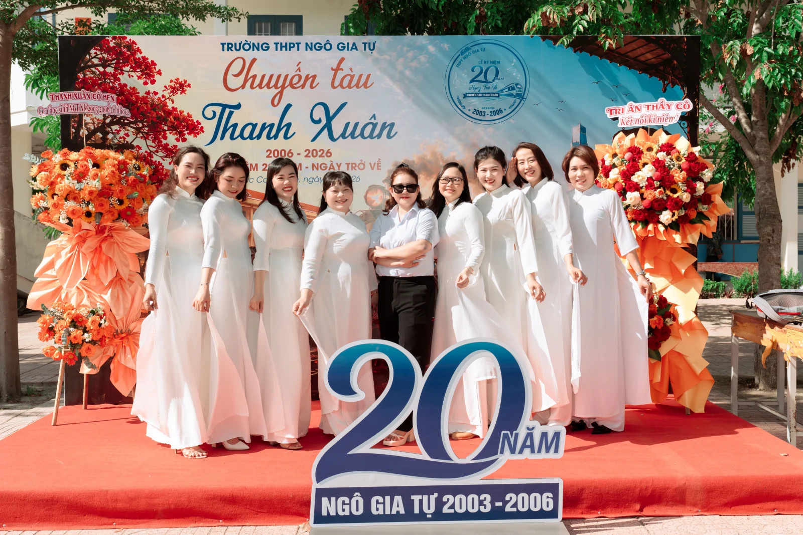 Ảnh lễ kỷ niệm 20 năm lớp 12C3, chụp ngày 08/08/2026