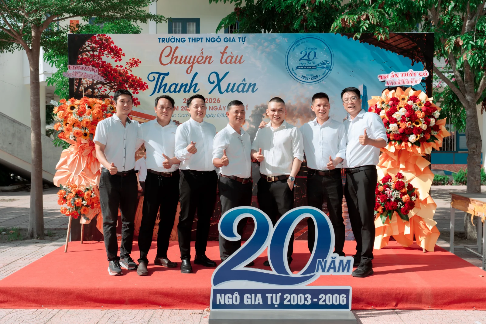Ảnh lễ kỷ niệm 20 năm lớp 12C3, chụp ngày 08/08/2026