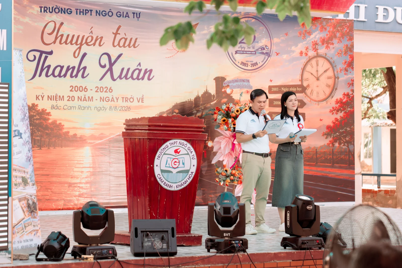 Ảnh lễ kỷ niệm 20 năm lớp 12C3, chụp ngày 08/08/2026