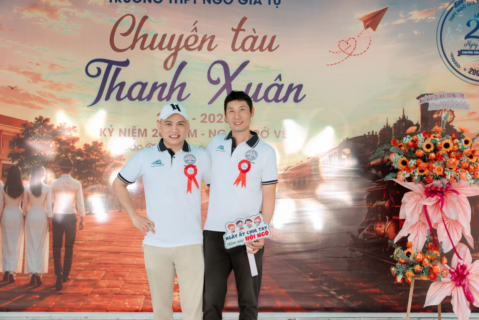 Ảnh lễ kỷ niệm 20 năm lớp 12C3, chụp ngày 08/08/2026
