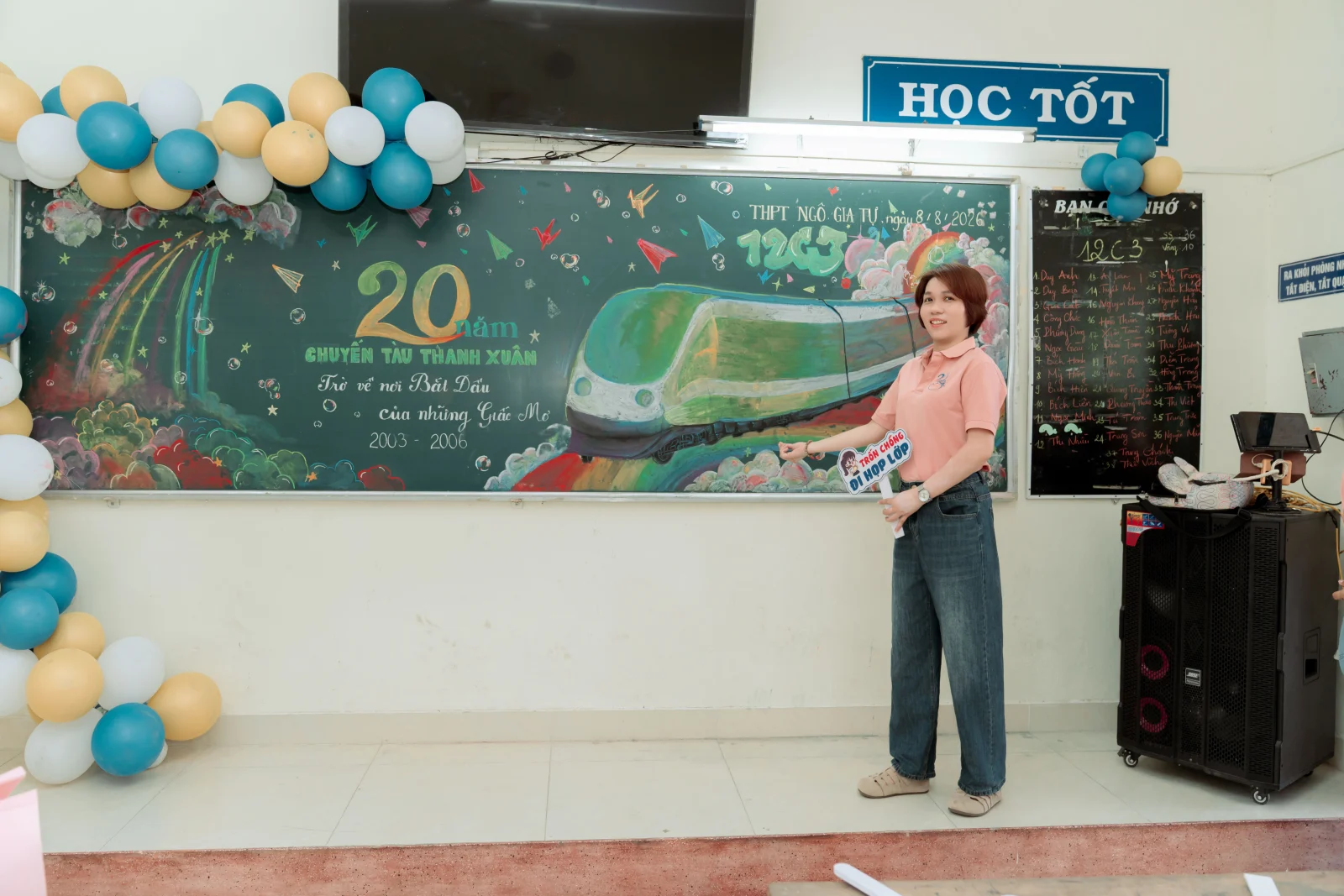 Ảnh lễ kỷ niệm 20 năm lớp 12C3, chụp ngày 08/08/2026