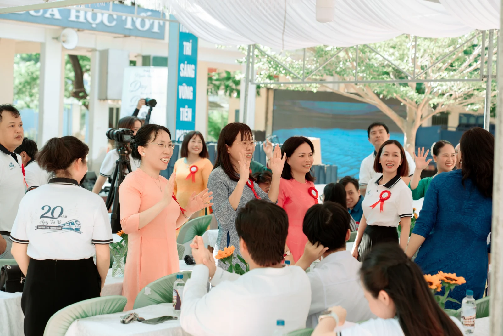 Ảnh lễ kỷ niệm 20 năm lớp 12C3, chụp ngày 08/08/2026