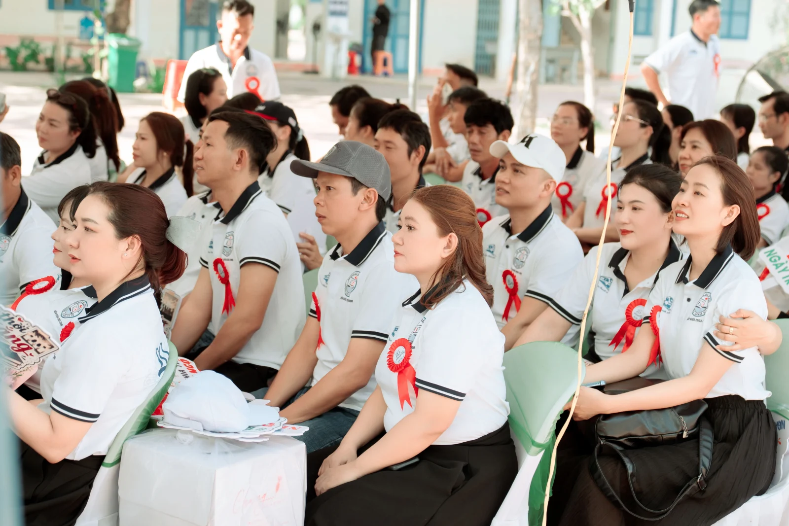 Ảnh lễ kỷ niệm 20 năm lớp 12C3, chụp ngày 08/08/2026