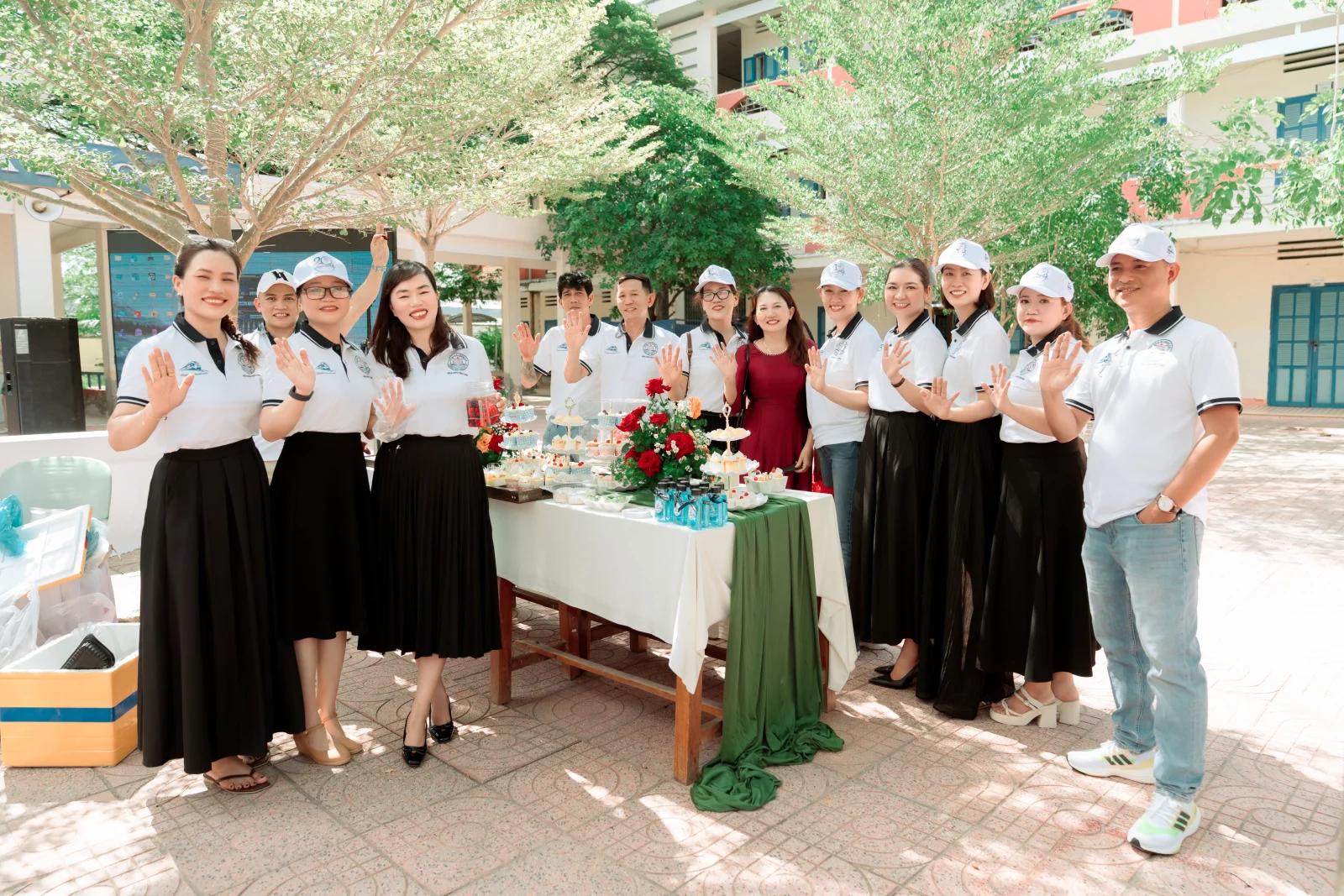 Ảnh lễ kỷ niệm 20 năm lớp 12C3, chụp ngày 08/08/2026