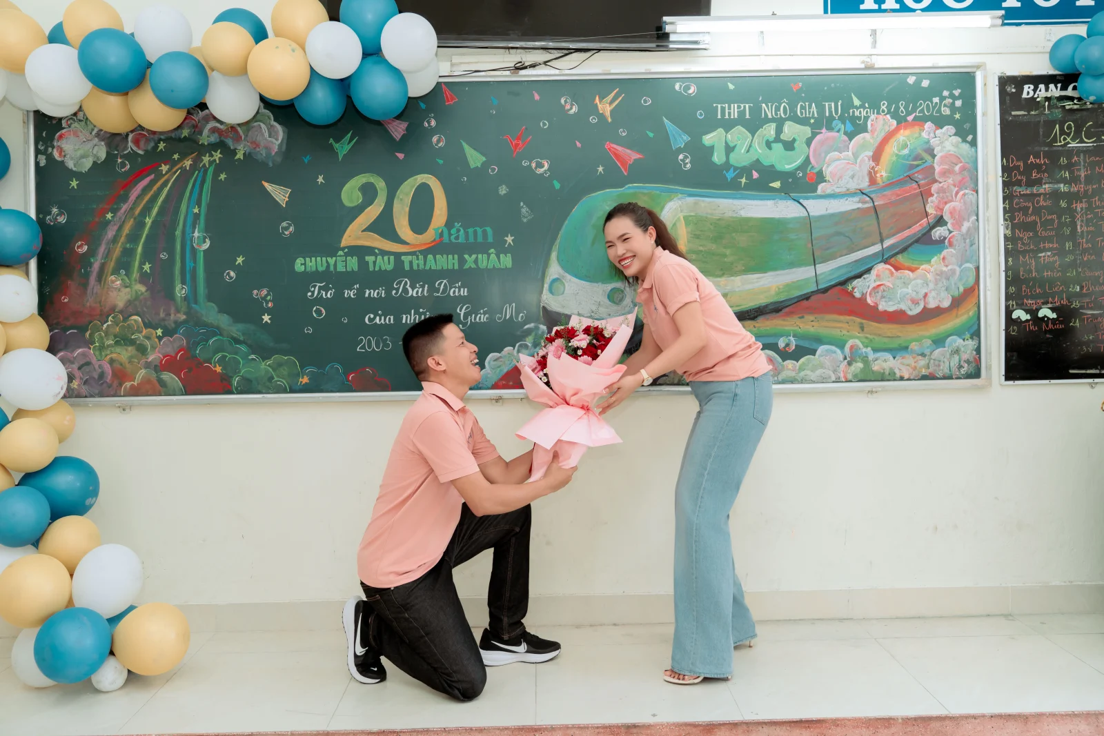Ảnh lễ kỷ niệm 20 năm lớp 12C3, chụp ngày 08/08/2026