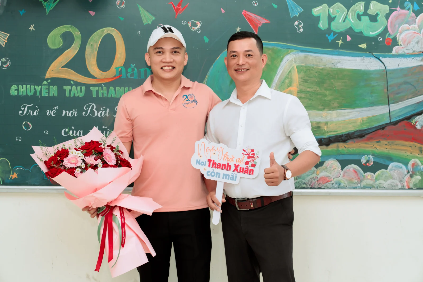 Ảnh lễ kỷ niệm 20 năm lớp 12C3, chụp ngày 08/08/2026
