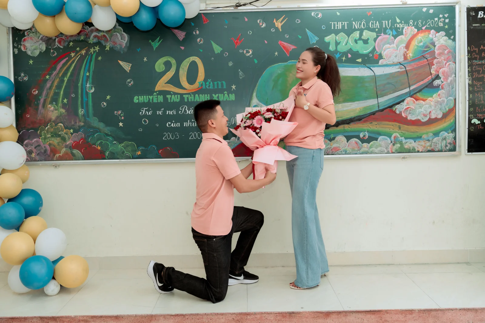 Ảnh lễ kỷ niệm 20 năm lớp 12C3, chụp ngày 08/08/2026