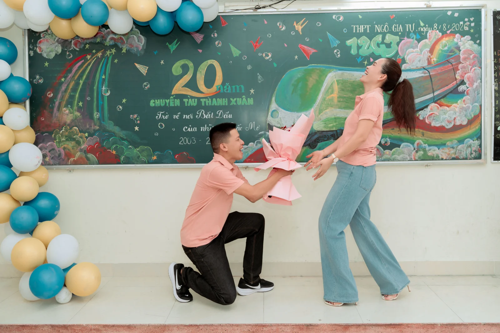 Ảnh lễ kỷ niệm 20 năm lớp 12C3, chụp ngày 08/08/2026