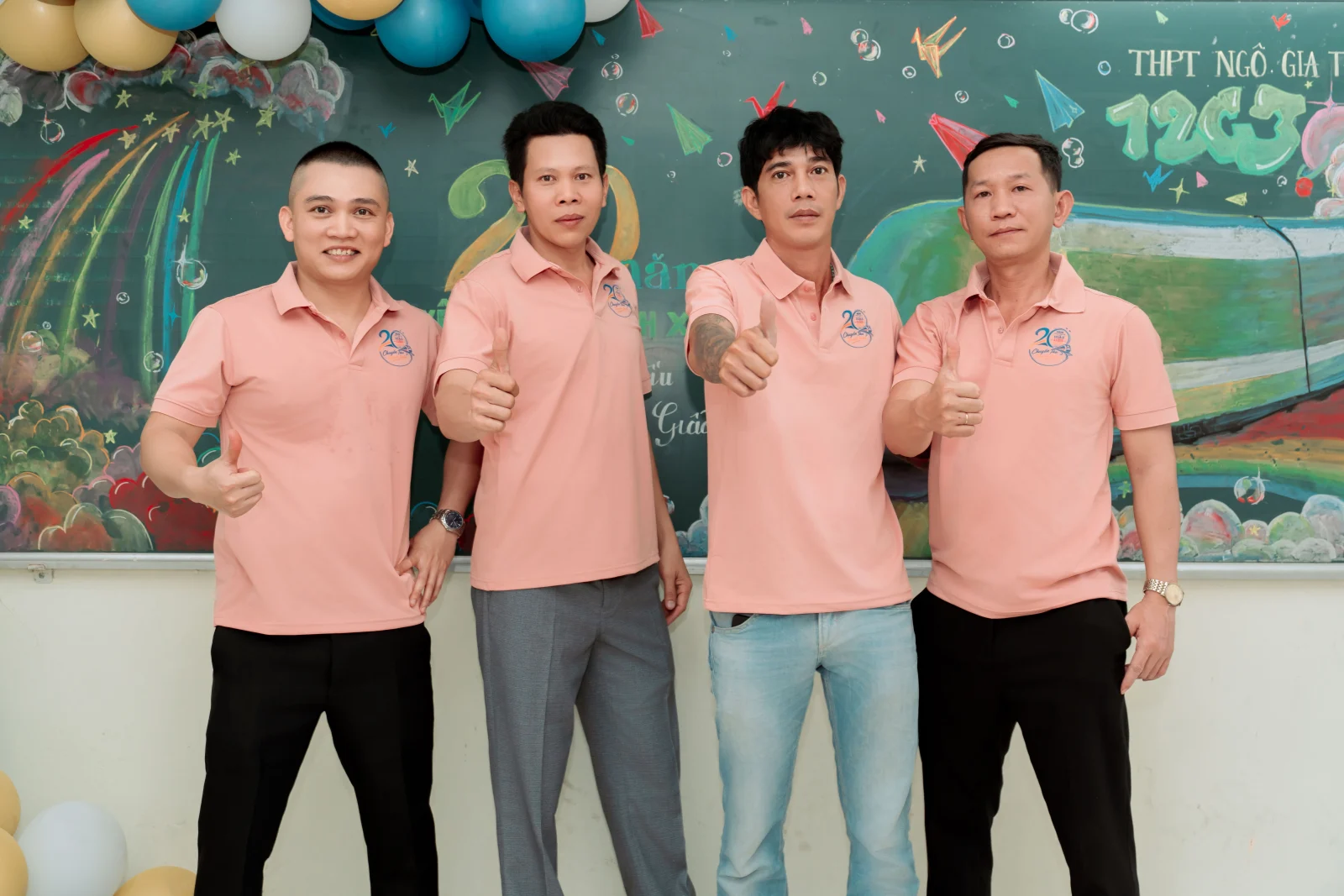 Ảnh lễ kỷ niệm 20 năm lớp 12C3, chụp ngày 08/08/2026