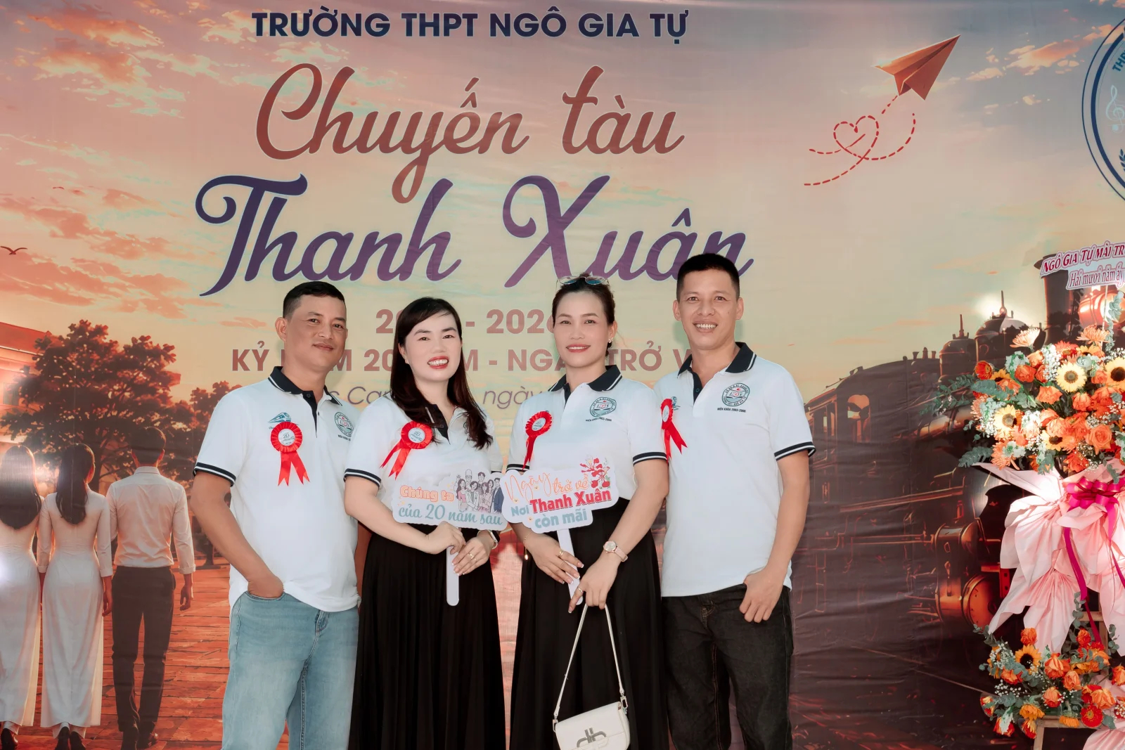 Ảnh lễ kỷ niệm 20 năm lớp 12C3, chụp ngày 08/08/2026