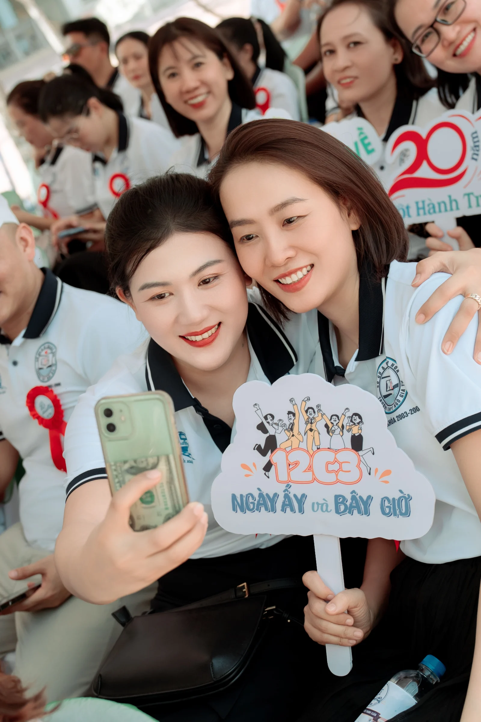 Ảnh lễ kỷ niệm 20 năm lớp 12C3, chụp ngày 08/08/2026