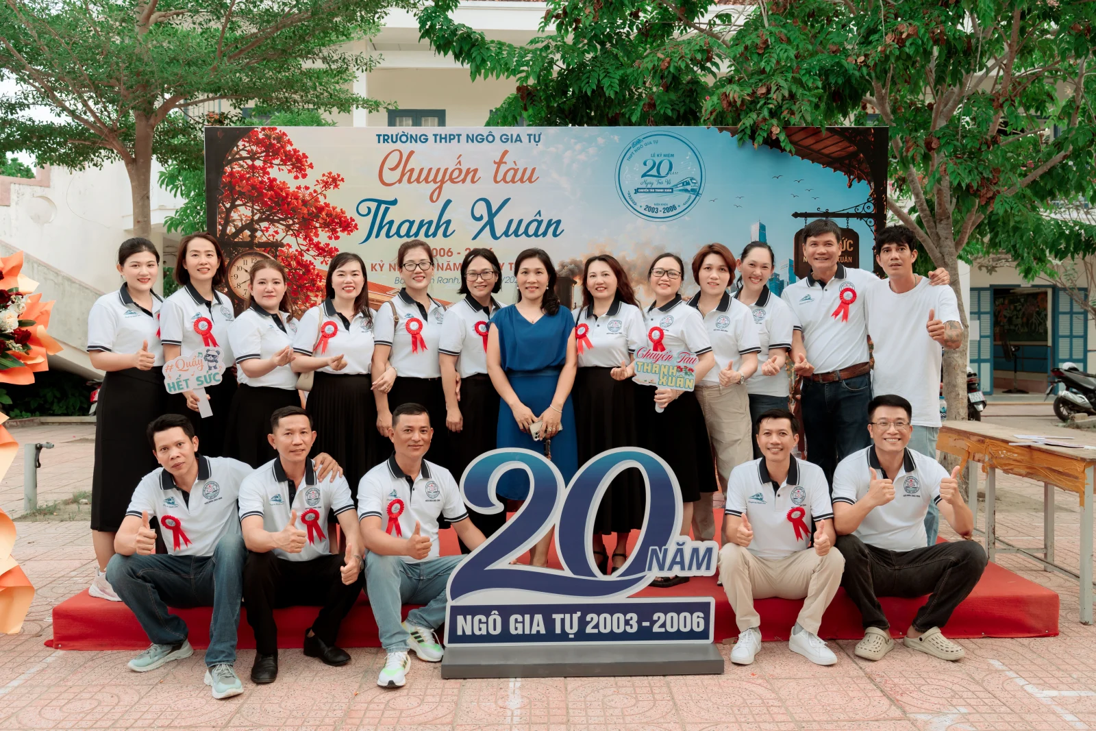 Ảnh lễ kỷ niệm 20 năm lớp 12C3, chụp ngày 08/08/2026