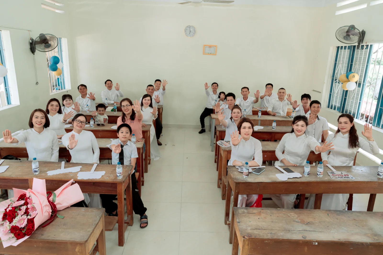 Ảnh lễ kỷ niệm 20 năm lớp 12C3, chụp ngày 08/08/2026