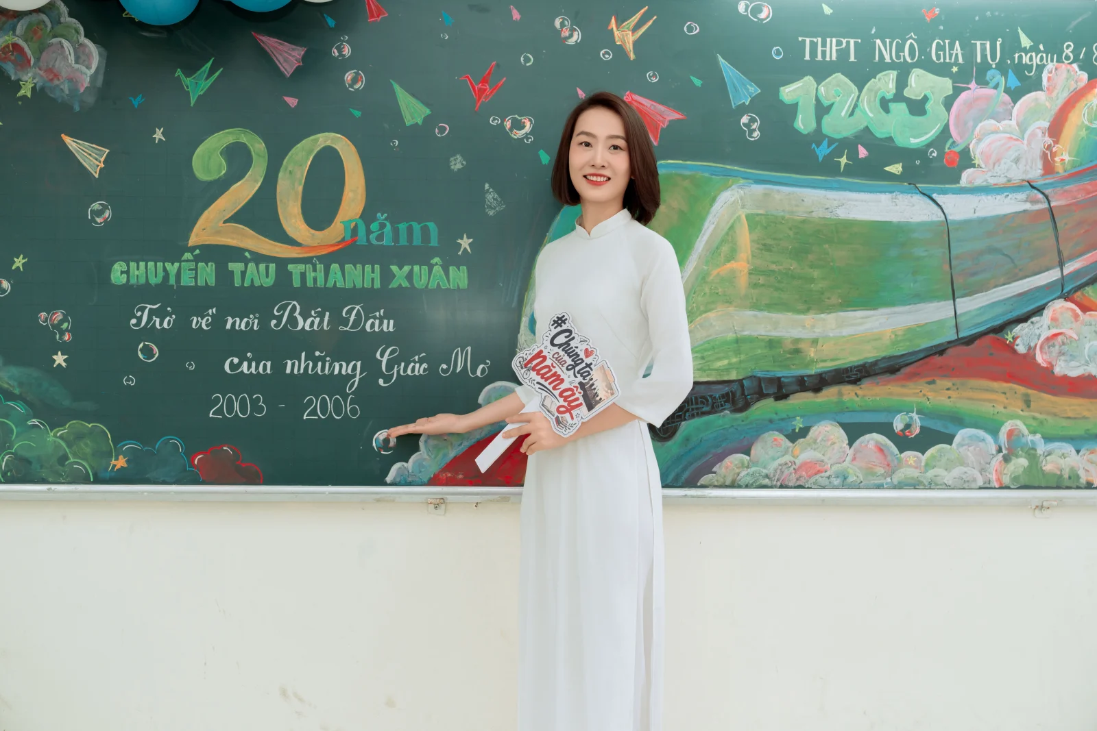 Ảnh lễ kỷ niệm 20 năm lớp 12C3, chụp ngày 08/08/2026
