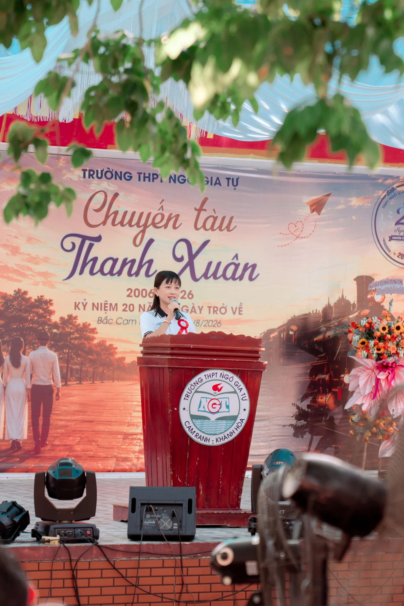 Ảnh lễ kỷ niệm 20 năm lớp 12C3, chụp ngày 08/08/2026