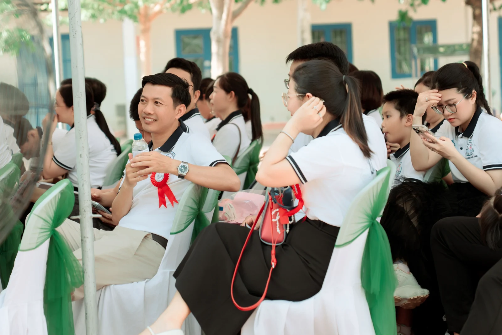 Ảnh lễ kỷ niệm 20 năm lớp 12C3, chụp ngày 08/08/2026