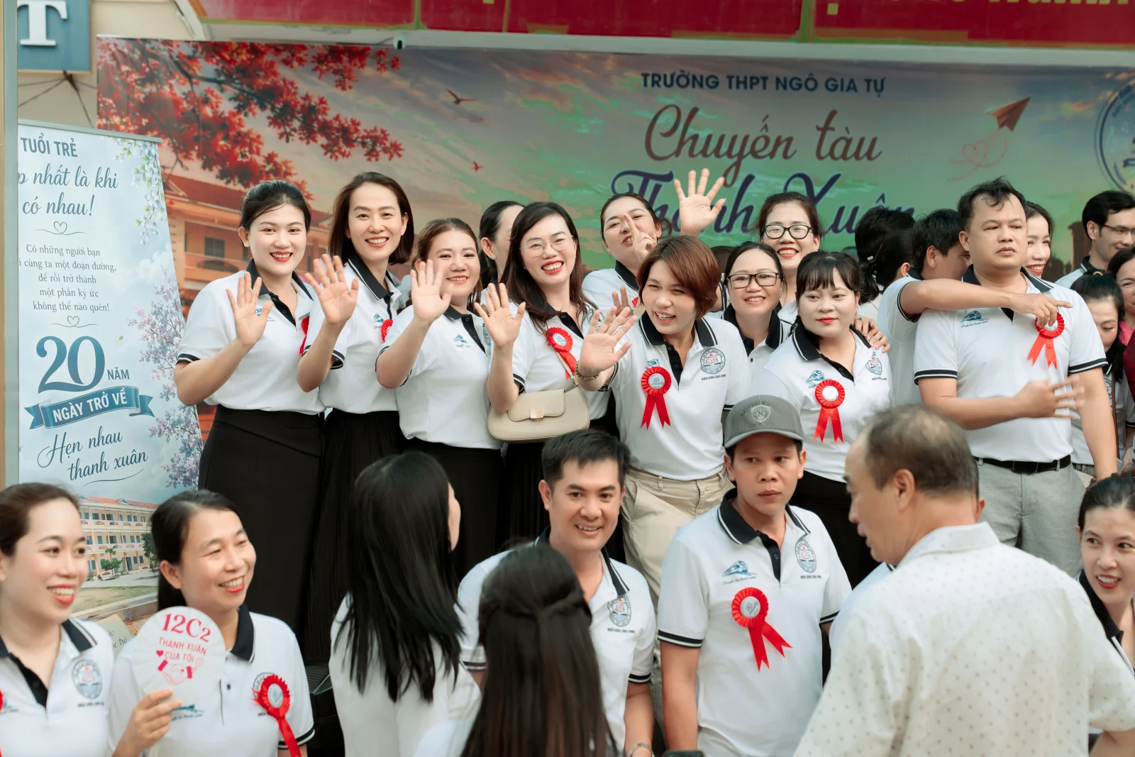Ảnh lễ kỷ niệm 20 năm lớp 12C3, chụp ngày 08/08/2026