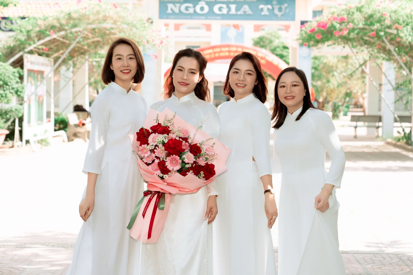 Ảnh lễ kỷ niệm 20 năm lớp 12C3, chụp ngày 08/08/2026