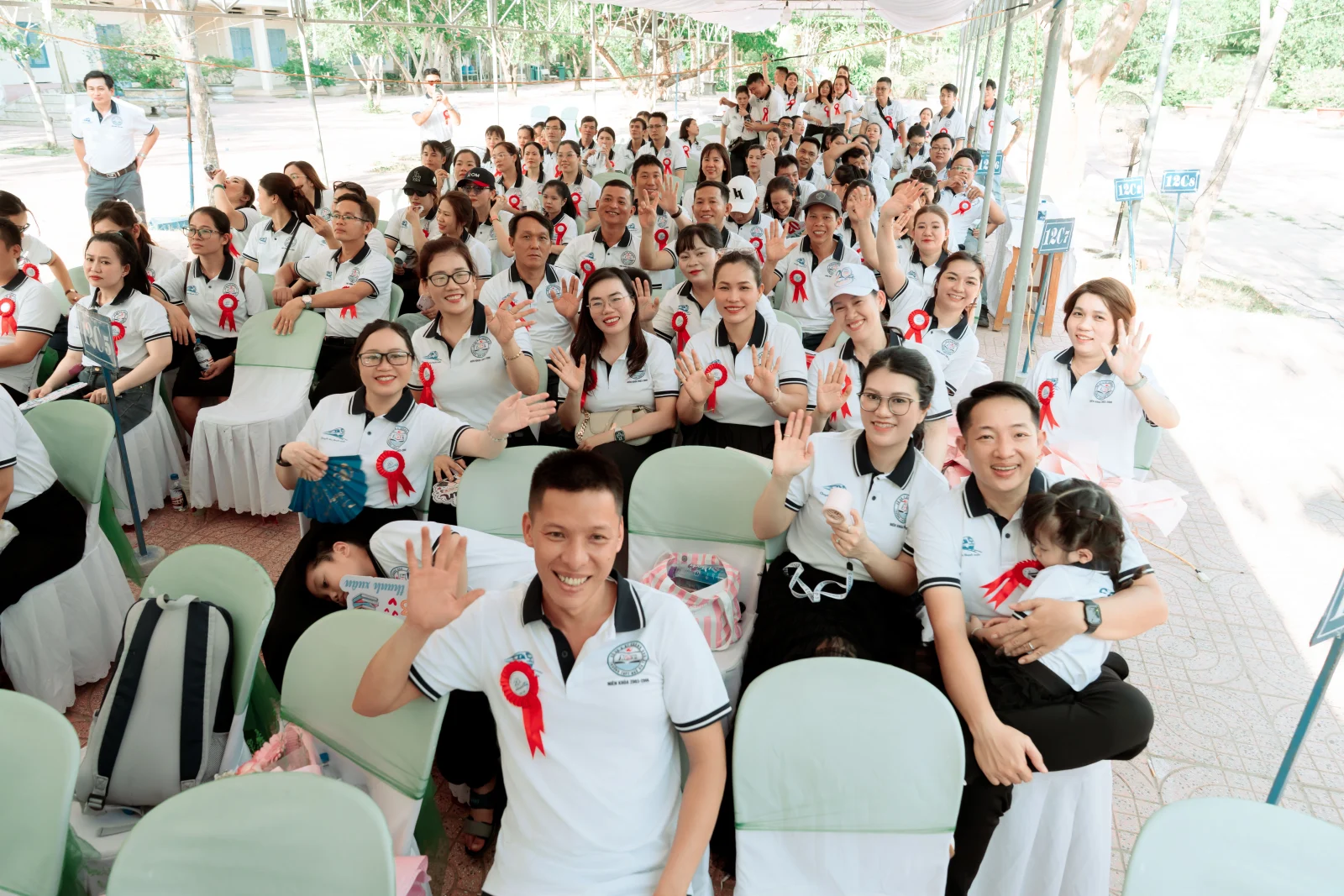 Ảnh lễ kỷ niệm 20 năm lớp 12C3, chụp ngày 08/08/2026
