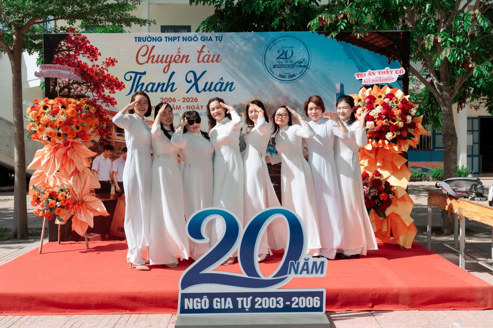Ảnh lễ kỷ niệm 20 năm lớp 12C3, chụp ngày 08/08/2026