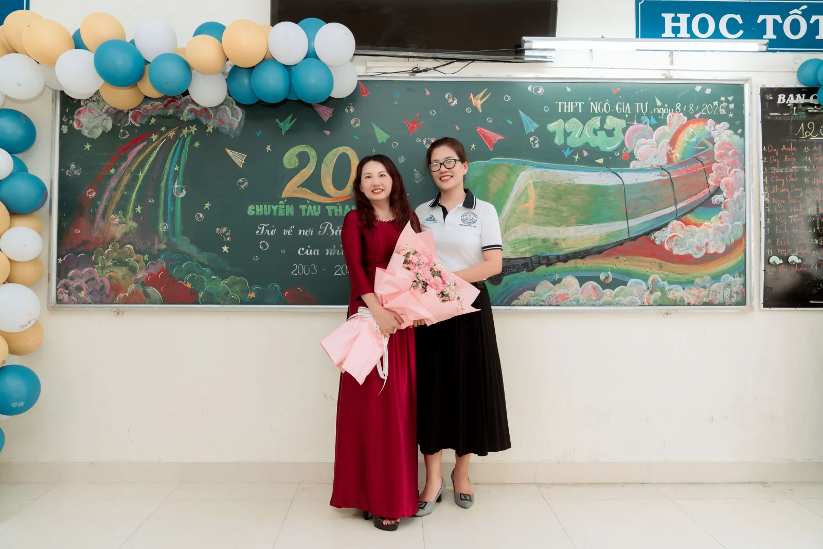 Ảnh lễ kỷ niệm 20 năm lớp 12C3, chụp ngày 08/08/2026