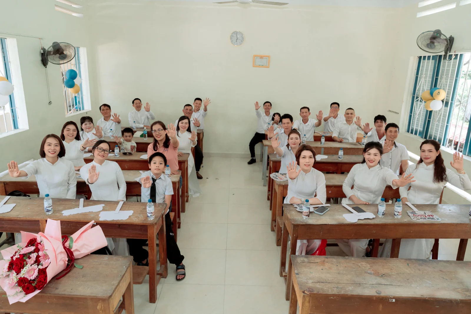 Ảnh lễ kỷ niệm 20 năm lớp 12C3, chụp ngày 08/08/2026