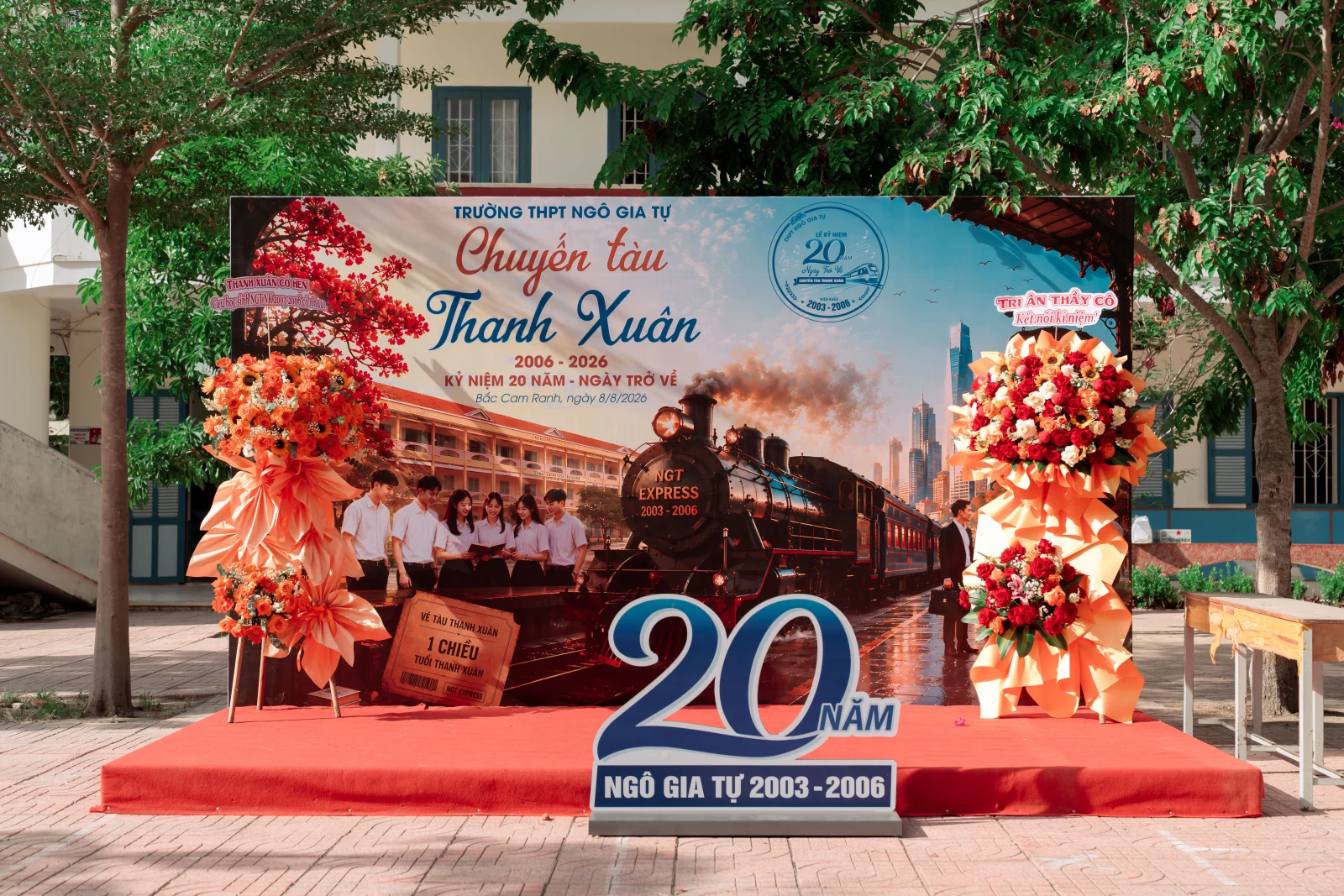 Ảnh lễ kỷ niệm 20 năm lớp 12C3, chụp ngày 08/08/2026