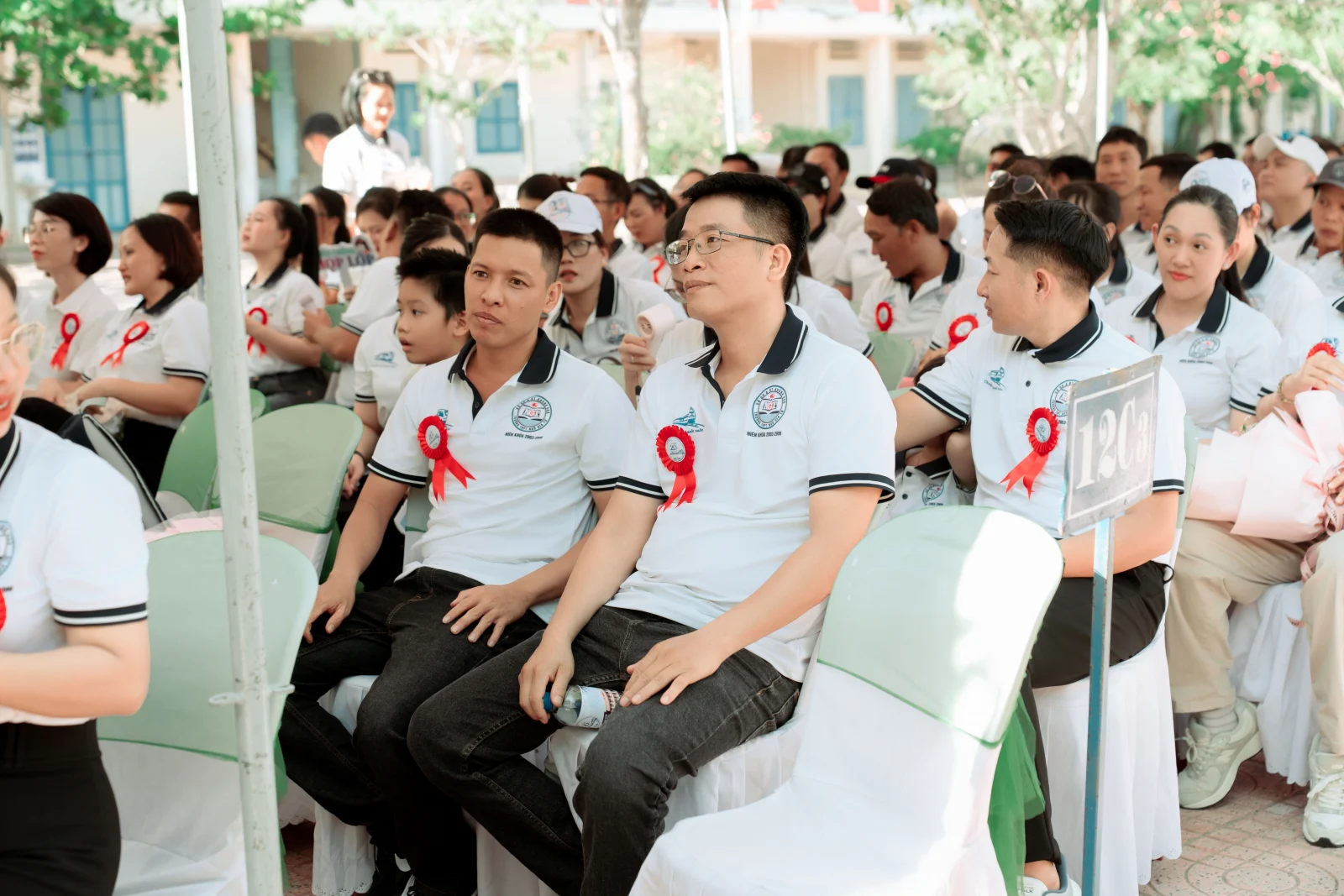 Ảnh lễ kỷ niệm 20 năm lớp 12C3, chụp ngày 08/08/2026