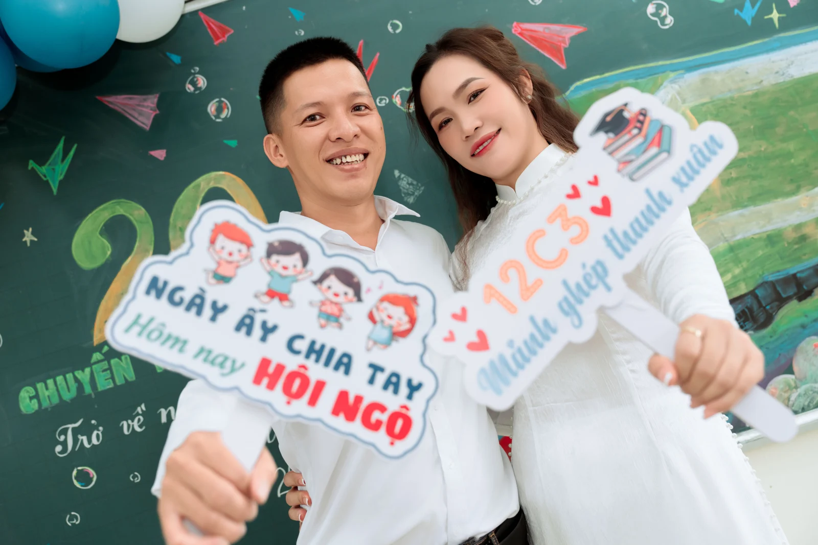Ảnh lễ kỷ niệm 20 năm lớp 12C3, chụp ngày 08/08/2026