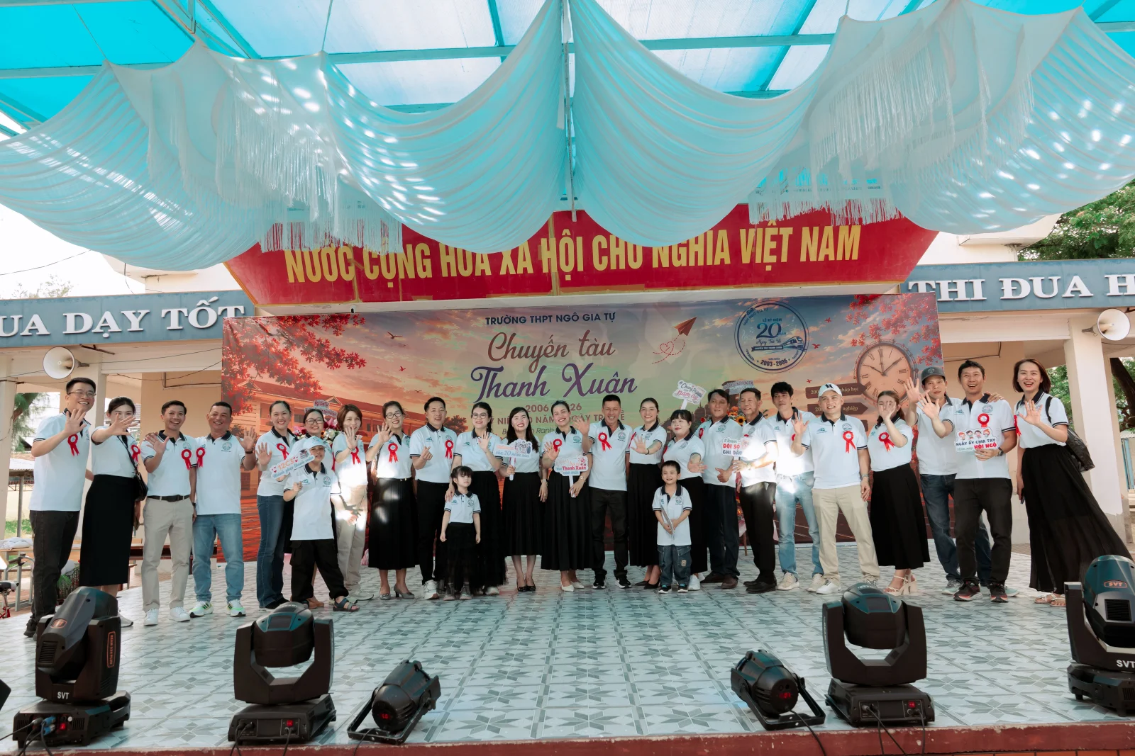Ảnh lễ kỷ niệm 20 năm lớp 12C3, chụp ngày 08/08/2026