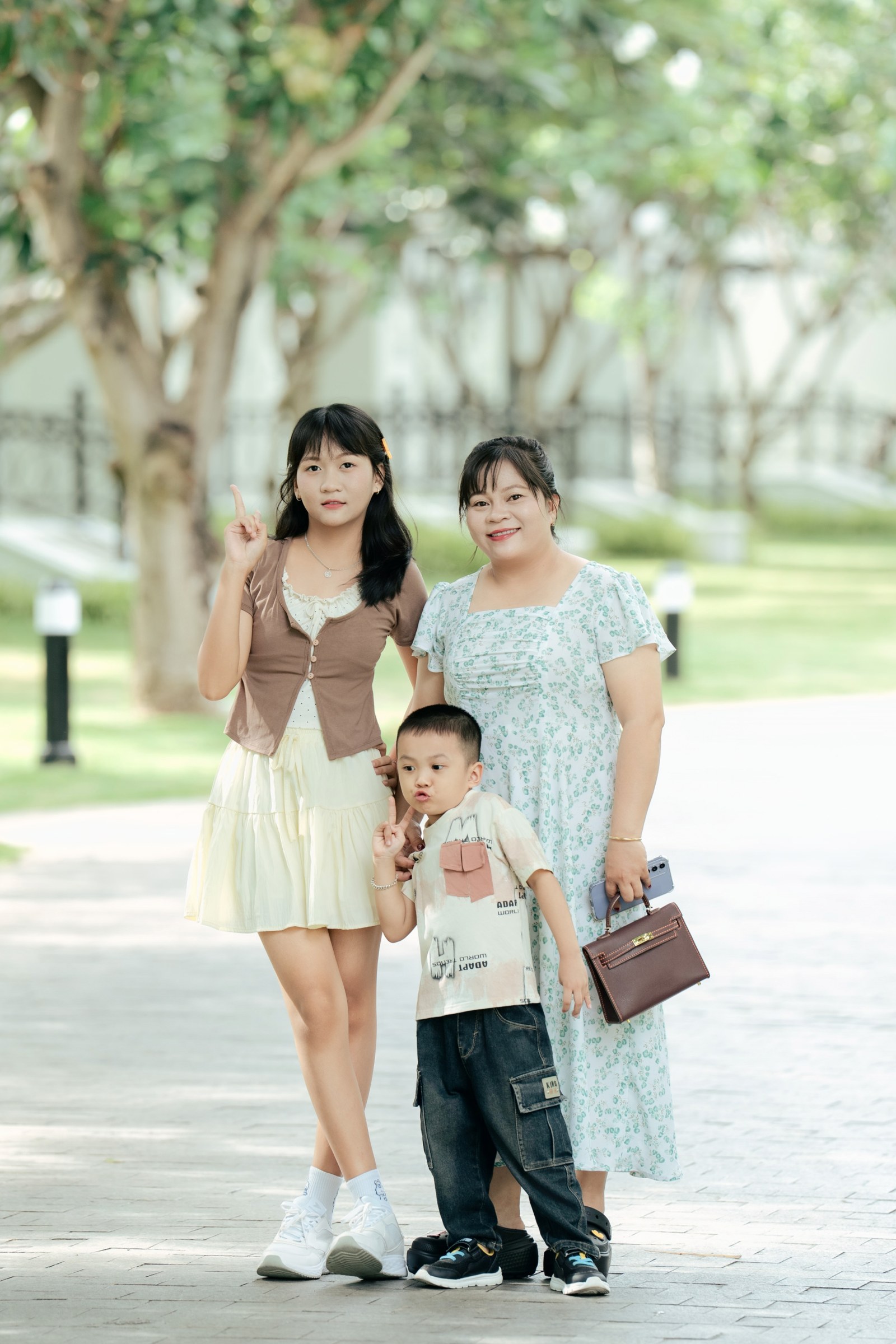 Ảnh lễ kỷ niệm 20 năm lớp 12C3, chụp ngày 08/08/2026