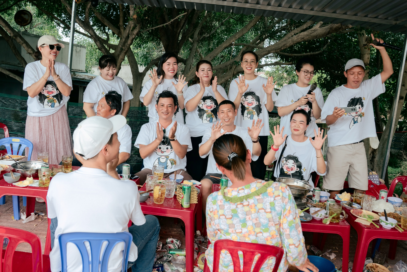 Ảnh lễ kỷ niệm 20 năm lớp 12C3, chụp ngày 08/08/2026