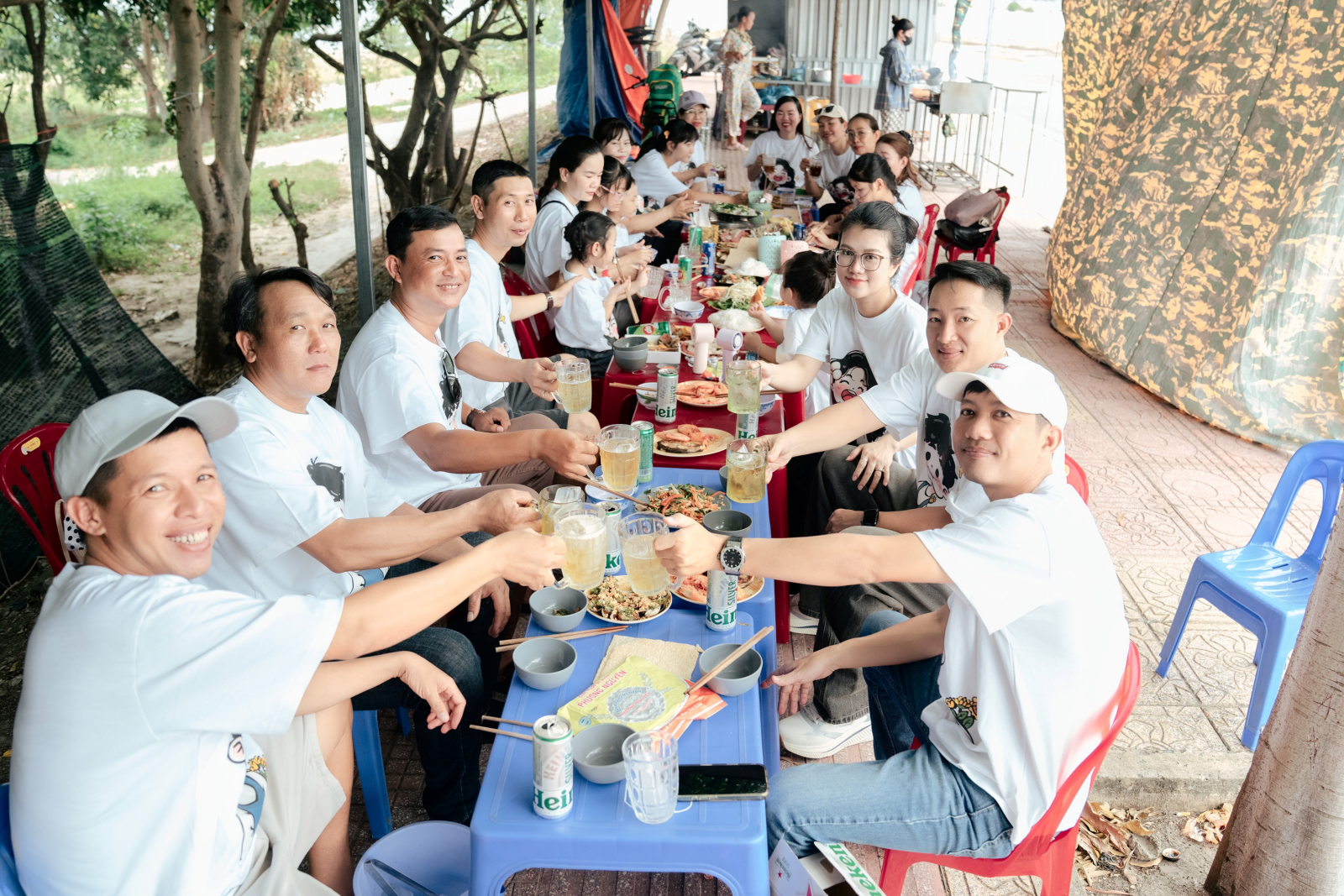 Ảnh lễ kỷ niệm 20 năm lớp 12C3, chụp ngày 08/08/2026