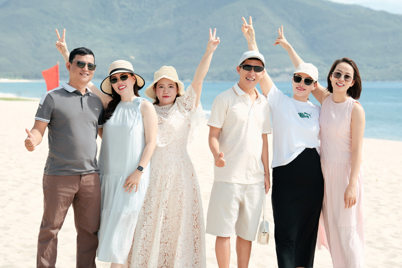 Ảnh lễ kỷ niệm 20 năm lớp 12C3, chụp ngày 08/08/2026