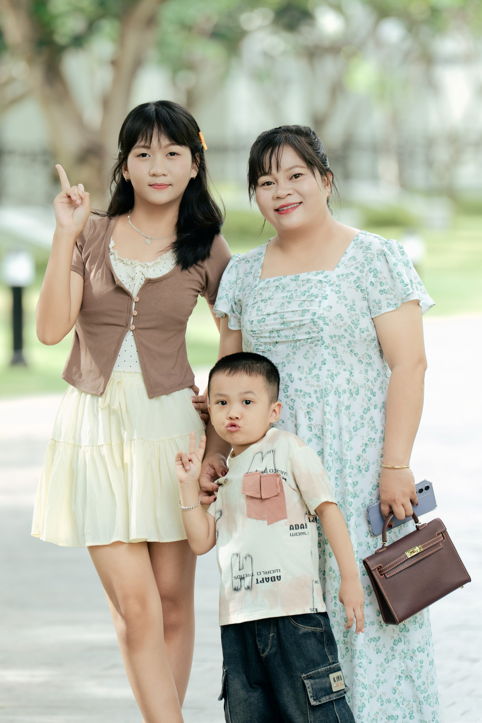 Ảnh lễ kỷ niệm 20 năm lớp 12C3, chụp ngày 08/08/2026