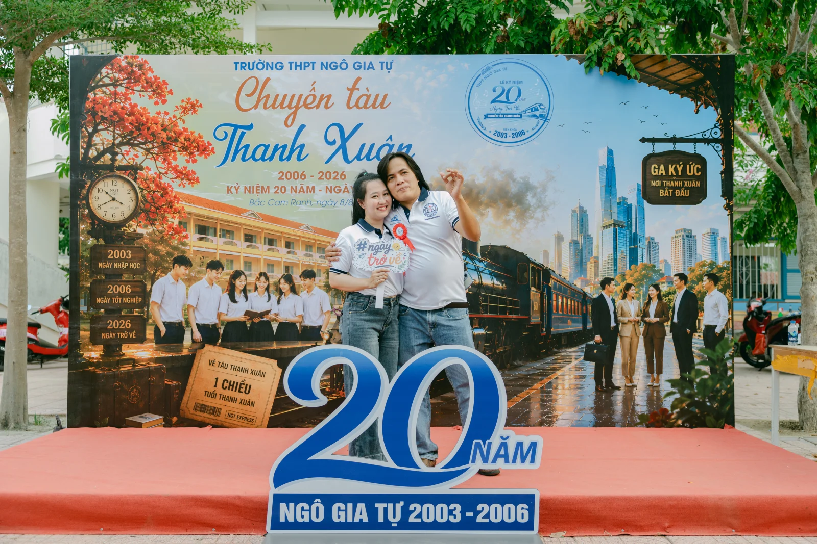 Ảnh lễ kỷ niệm 20 năm THPT Ngô Gia Tự, chụp ngày 08/08/2026