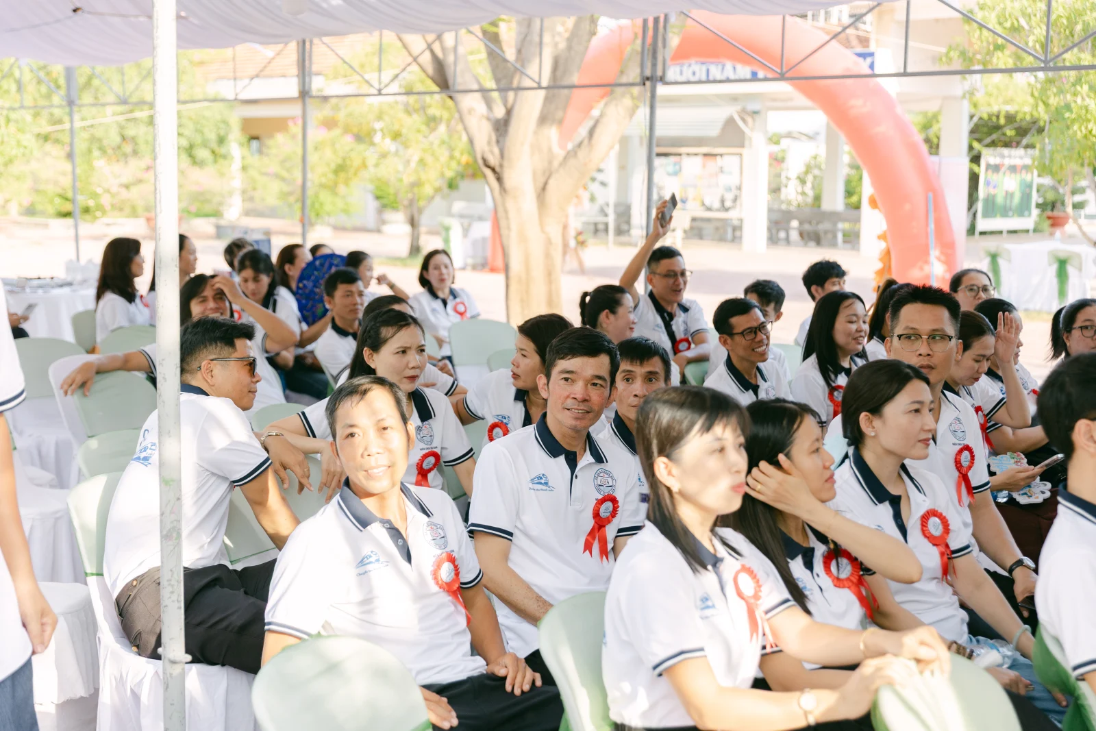 Ảnh lễ kỷ niệm 20 năm THPT Ngô Gia Tự, chụp ngày 08/08/2026