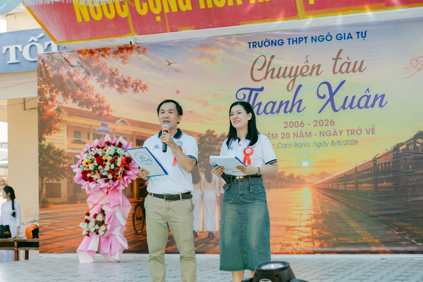 Ảnh lễ kỷ niệm 20 năm THPT Ngô Gia Tự, chụp ngày 08/08/2026
