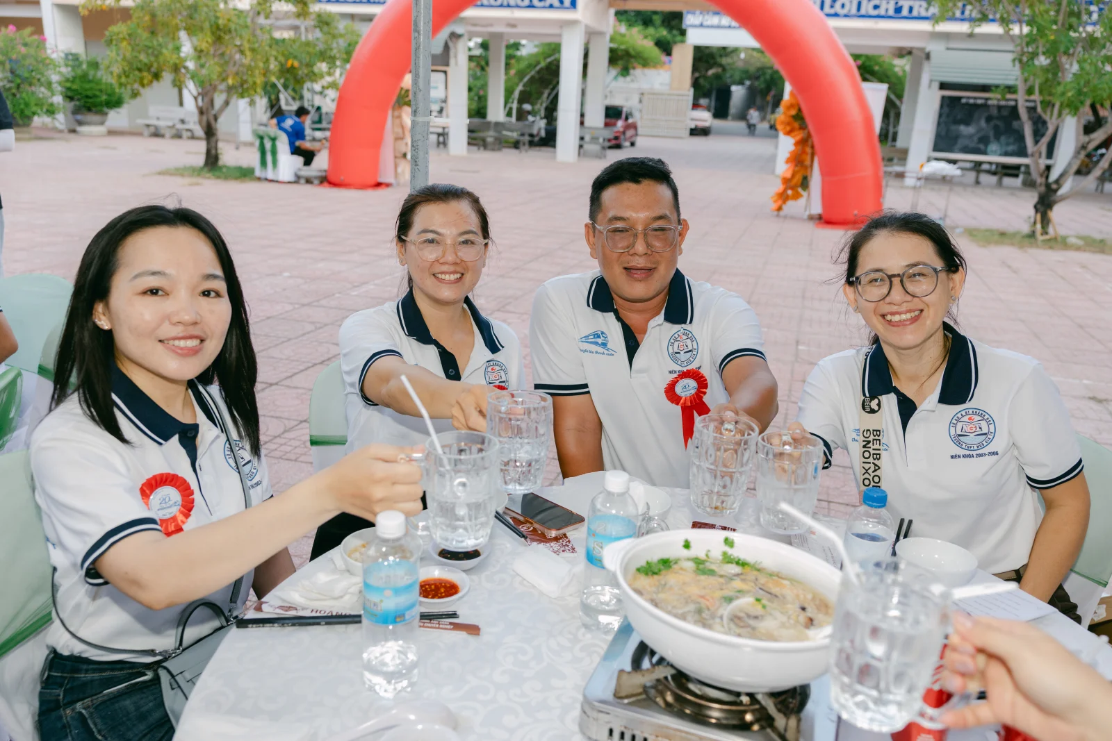 Ảnh lễ kỷ niệm 20 năm THPT Ngô Gia Tự, chụp ngày 08/08/2026
