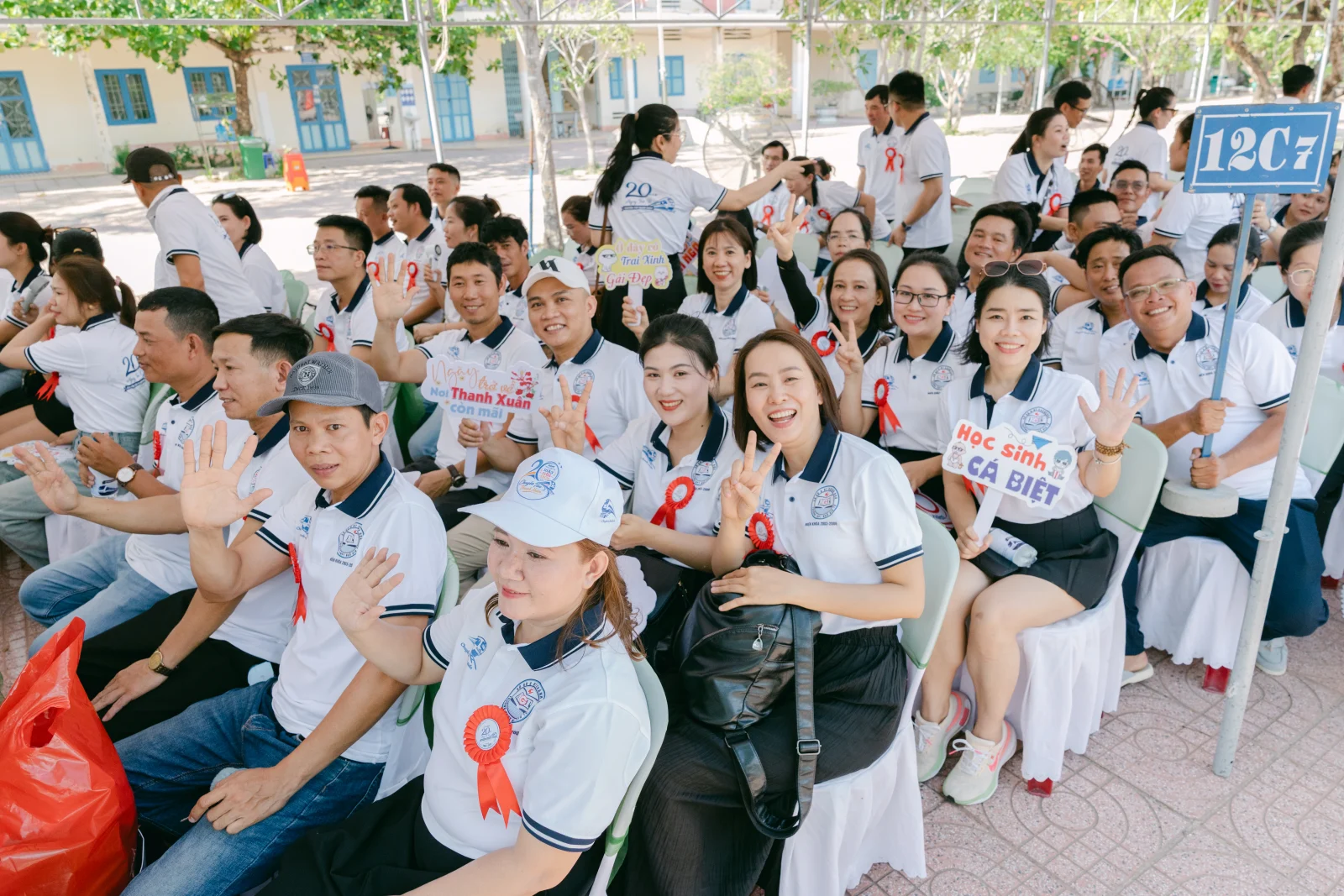 Ảnh lễ kỷ niệm 20 năm THPT Ngô Gia Tự, chụp ngày 08/08/2026